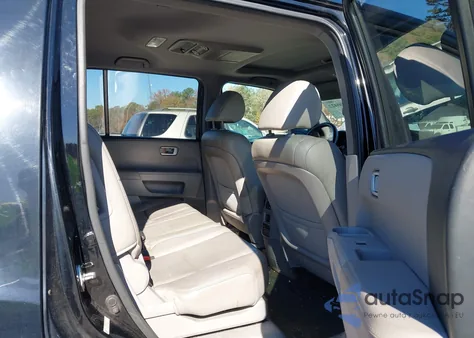 2015 Honda Pilot Ex-L z USA, uszkodzony, nr VIN 5FNYF3H62FB016223